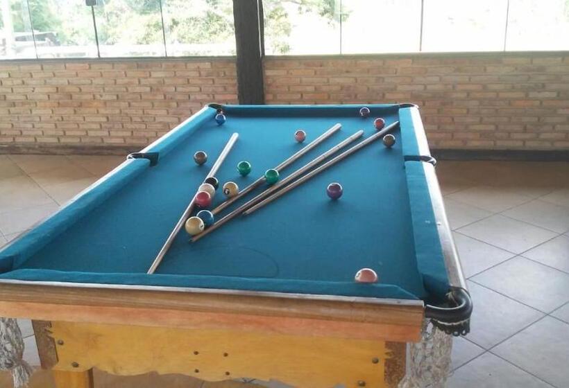 펜션 Pousada Serra Azul