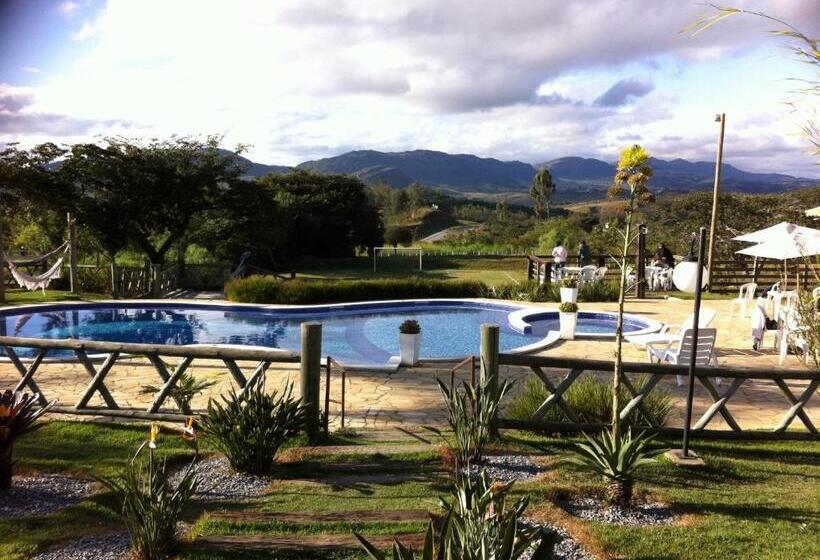 פנסיון Pousada Serra Azul