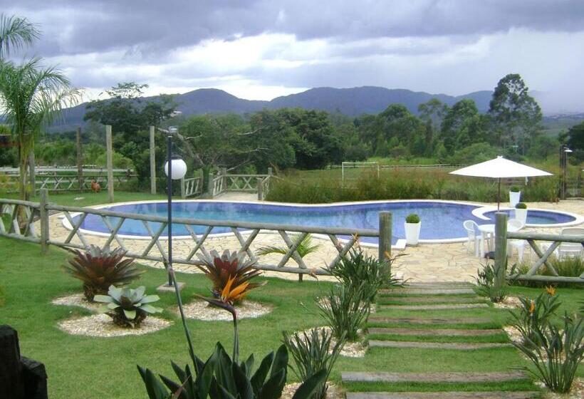 פנסיון Pousada Serra Azul