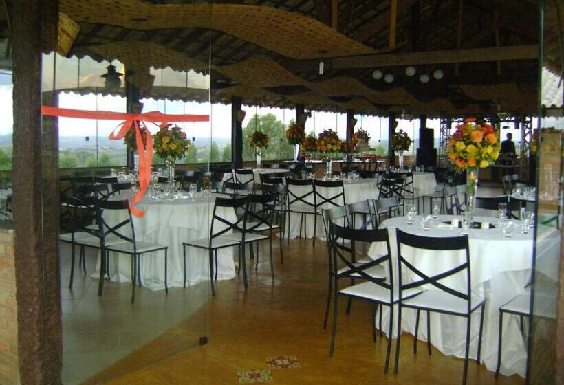 פנסיון Pousada Serra Azul