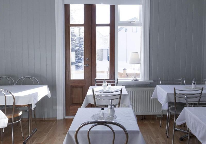 پانسیون árból Guesthouse