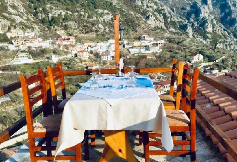 بنسيون Rooms Emiliano Castle Of Kruja