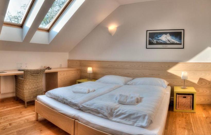 بنسيون Statek Samsara