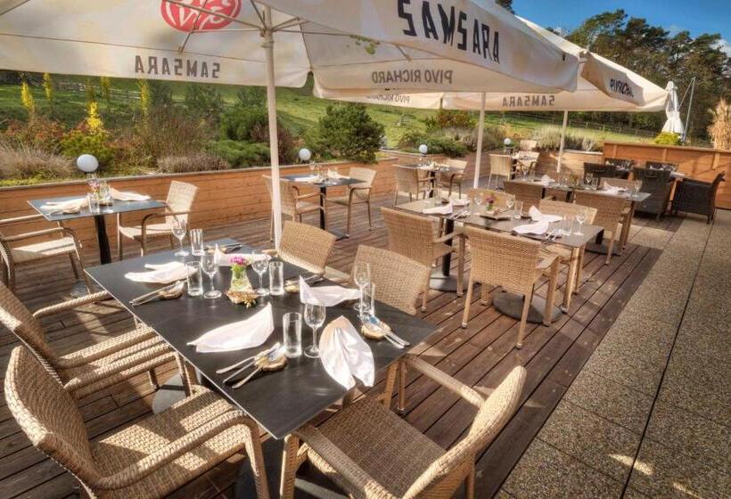 بنسيون Statek Samsara