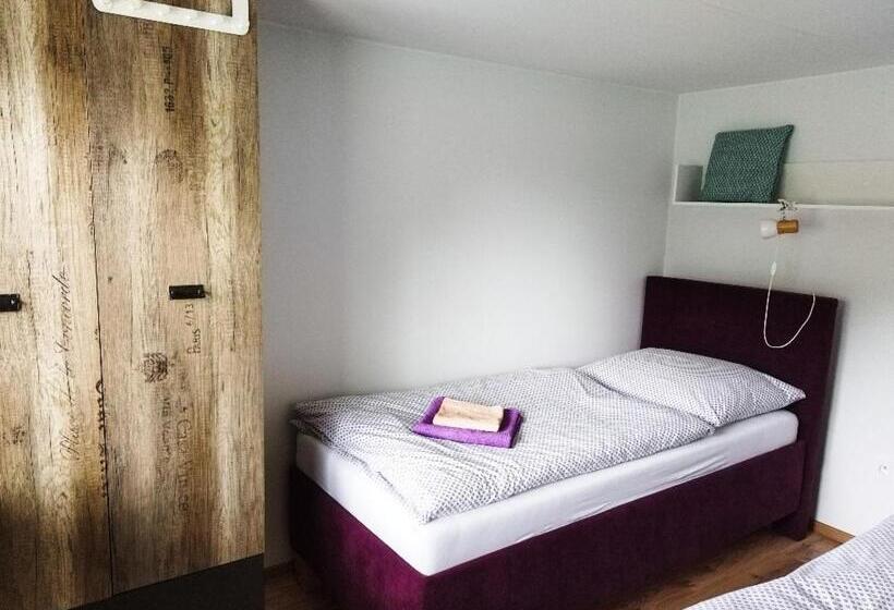 펜션 Ubytování Na Hájence