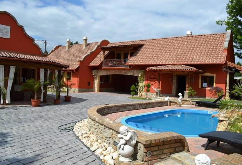 פנסיון Villa Medici Vendégház