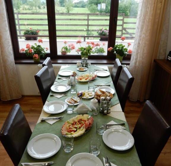 Pensiunea Cetatea Craiului