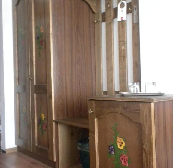 Pensiunea Cetatea Craiului