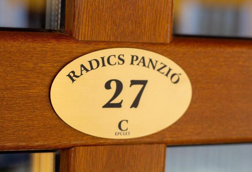 Radics Panzió étterem és Pihenő Központ