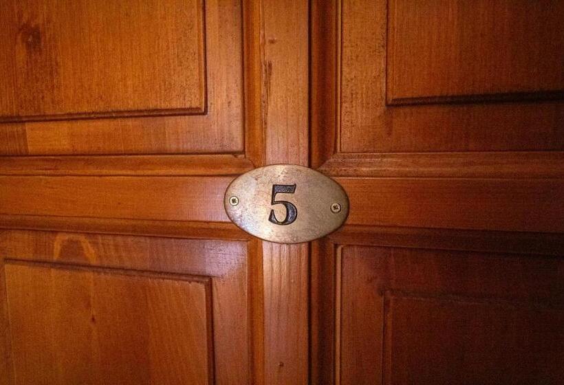 Radics Panzió étterem és Pihenő Központ