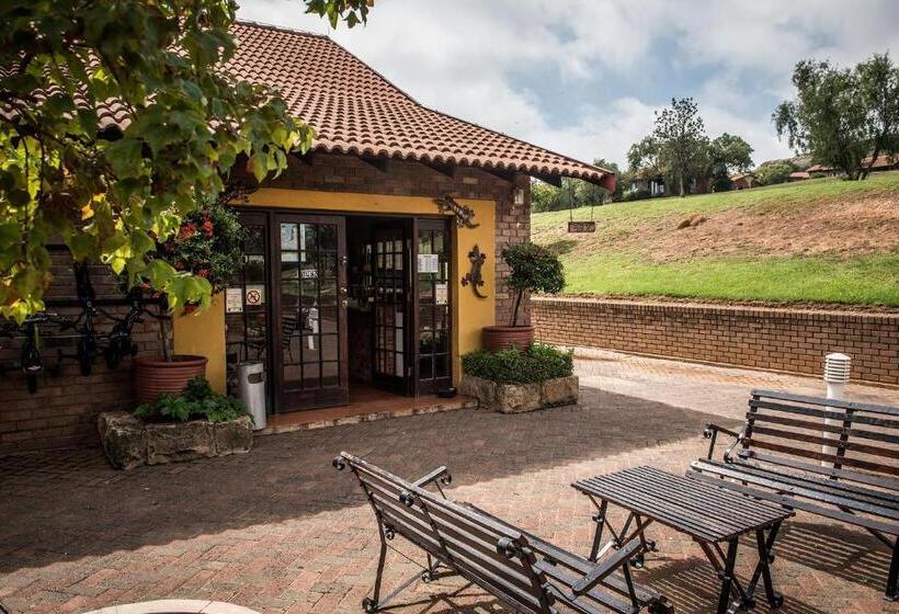 منتجع First Group Qwantani