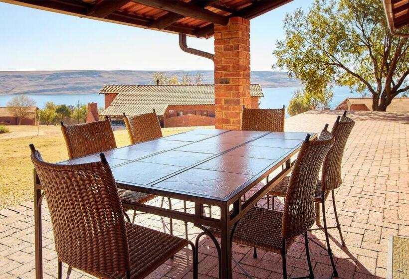 منتجع First Group Qwantani