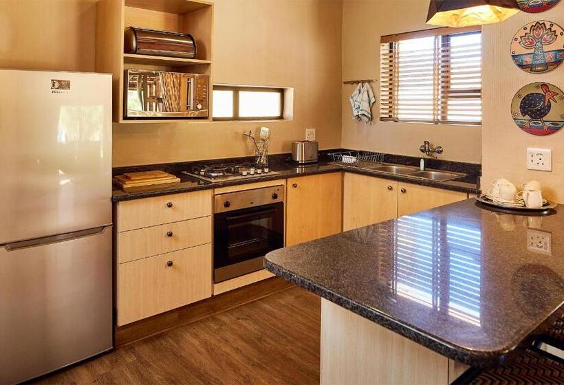 منتجع First Group Qwantani