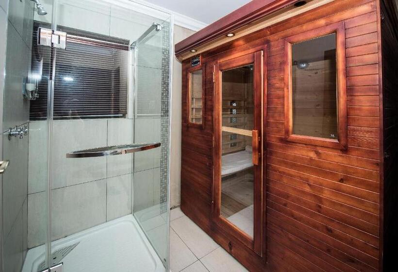 منتجع First Group Qwantani