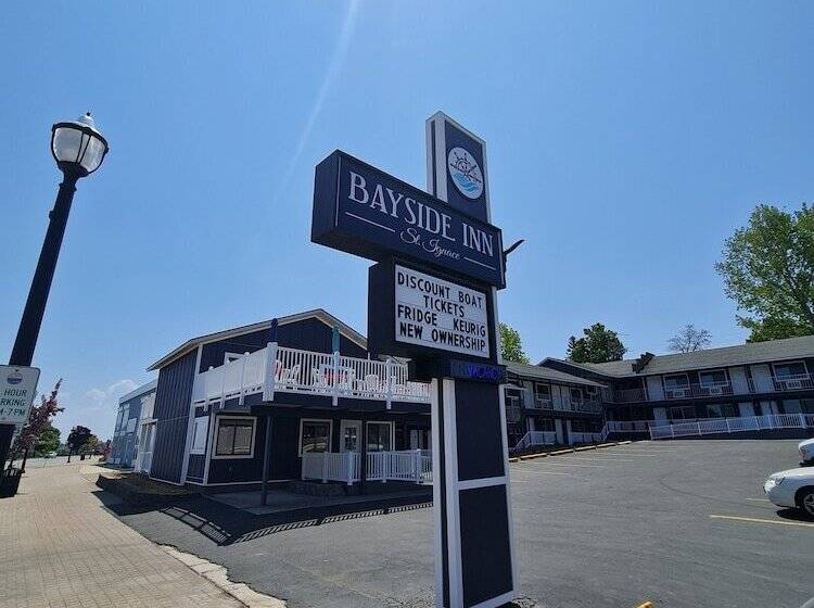 Общежитие Bayside Inn