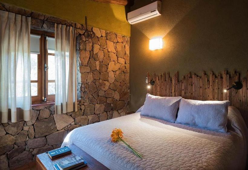 ユースホステル Puesto Victoria   Adults Only