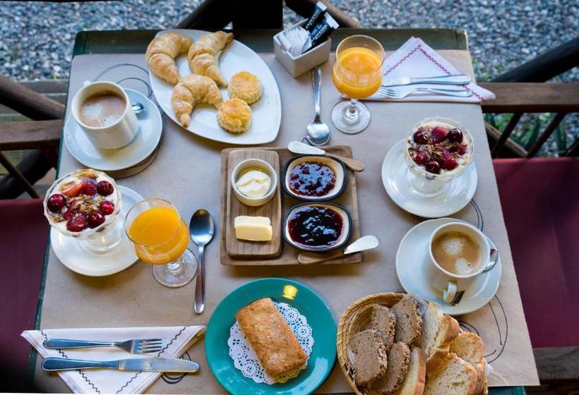 ユースホステル Puesto Victoria   Adults Only