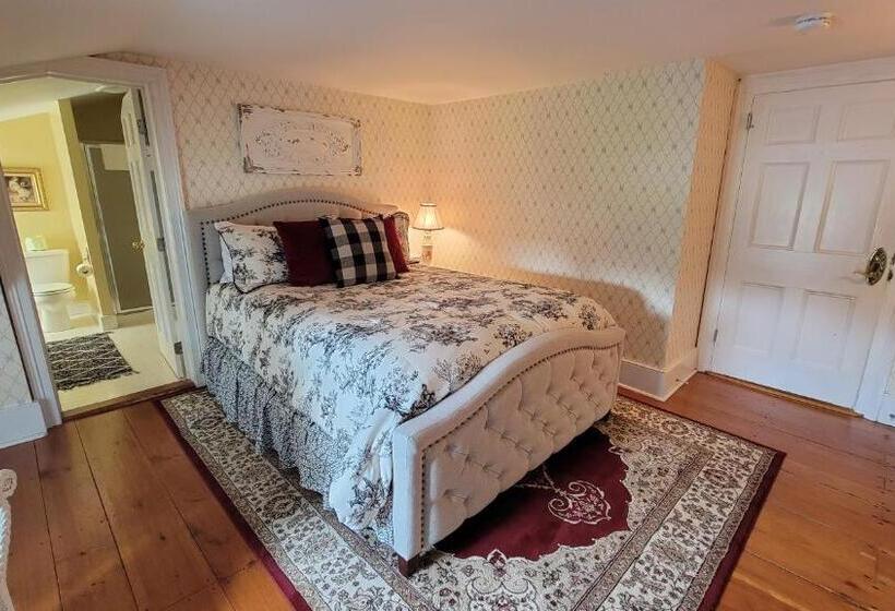 فندق صغير Strong House Inn