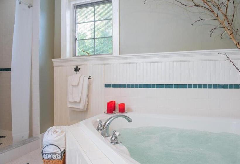 فندق صغير Strong House Inn