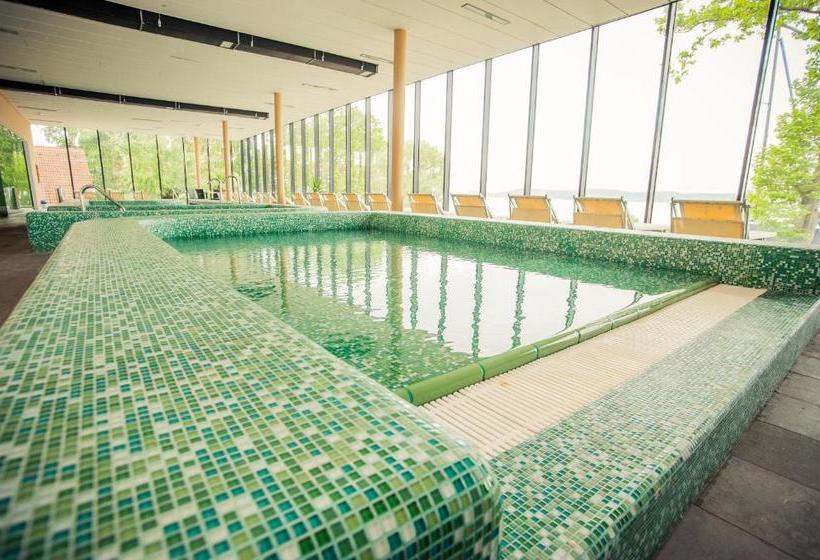 Bl Yachtclub & Apartments