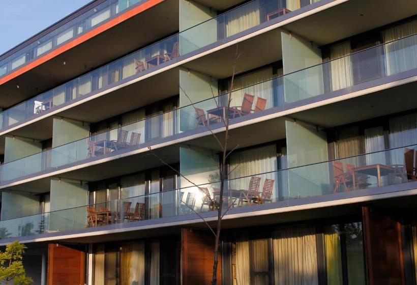 Bl Yachtclub & Apartments