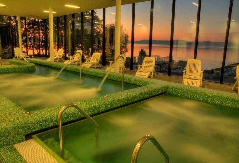 Bl Yachtclub & Apartments