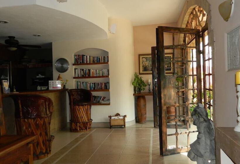 Condominium La Posada De Bucerias