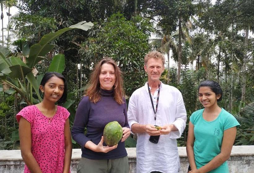 فندق Spice Garden Farm House