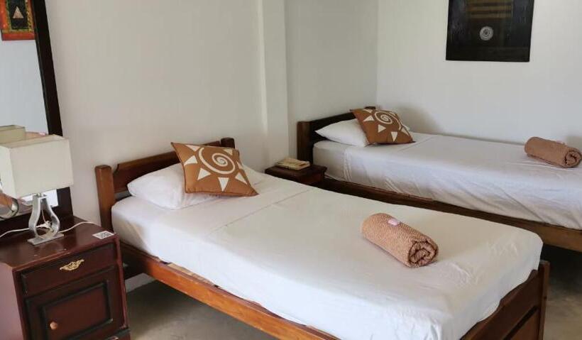 Отель Welikande Yoga Retreats