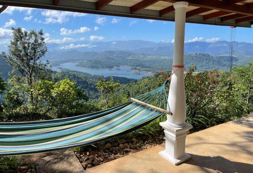 Отель Welikande Yoga Retreats