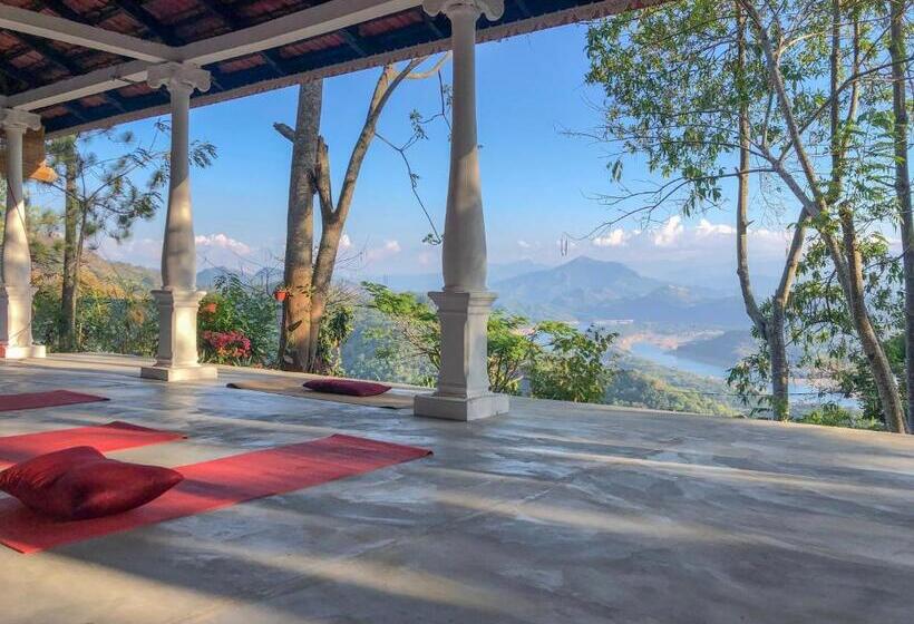 Отель Welikande Yoga Retreats