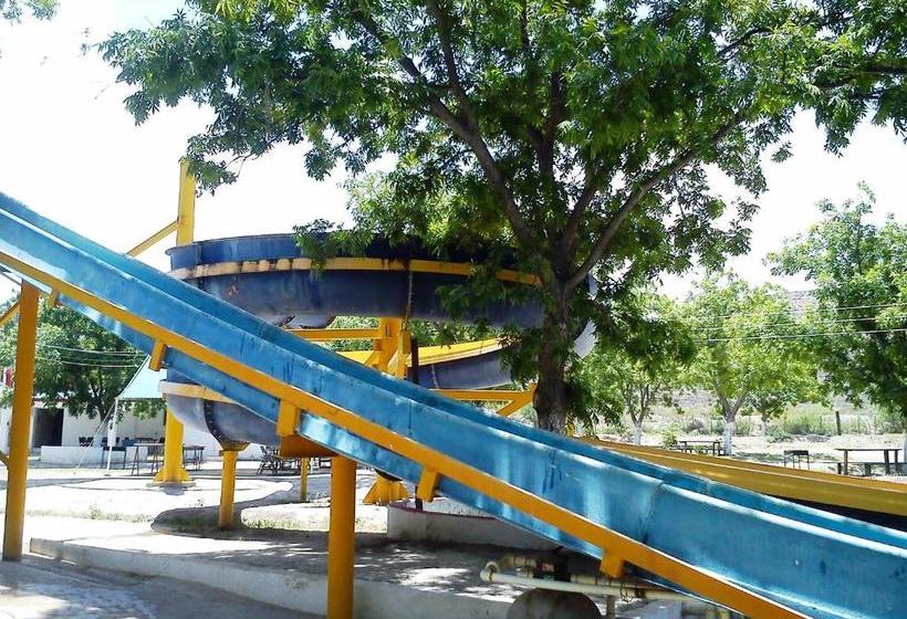 La Ilusión Hotel Campestre Y Balneario