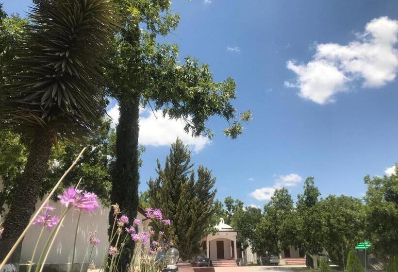 La Ilusión Hotel Campestre Y Balneario