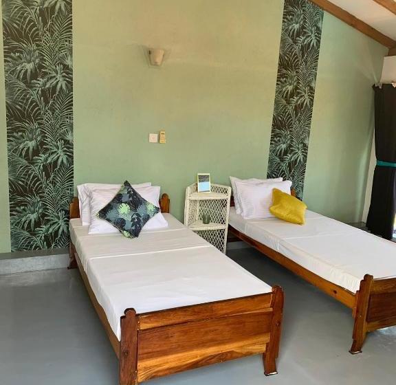 פנסיון Airy Dale Villa And Guesthouse