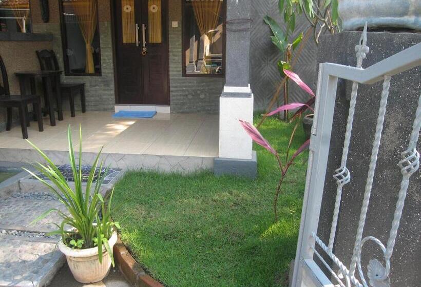 פנסיון Bhakti Guest House