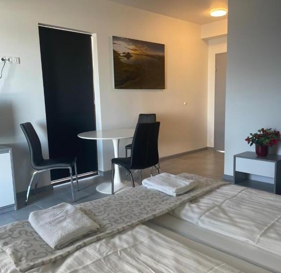 پانسیون Grund í Grundarfirði Economy Guesthouse