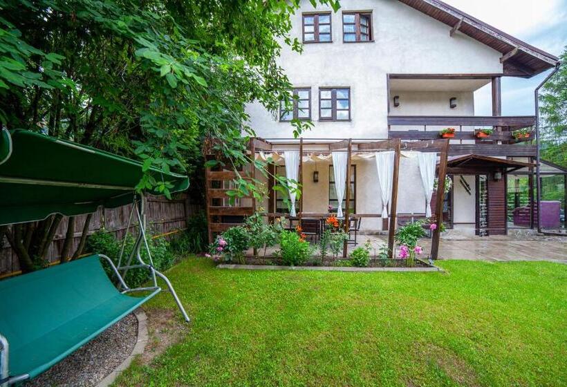 Пансион Casa Traian