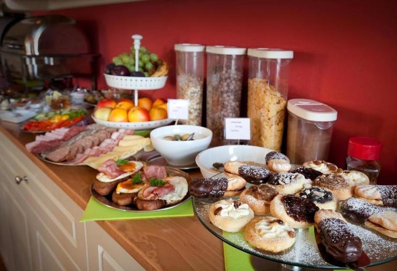 펜션 Dvůr Stráň