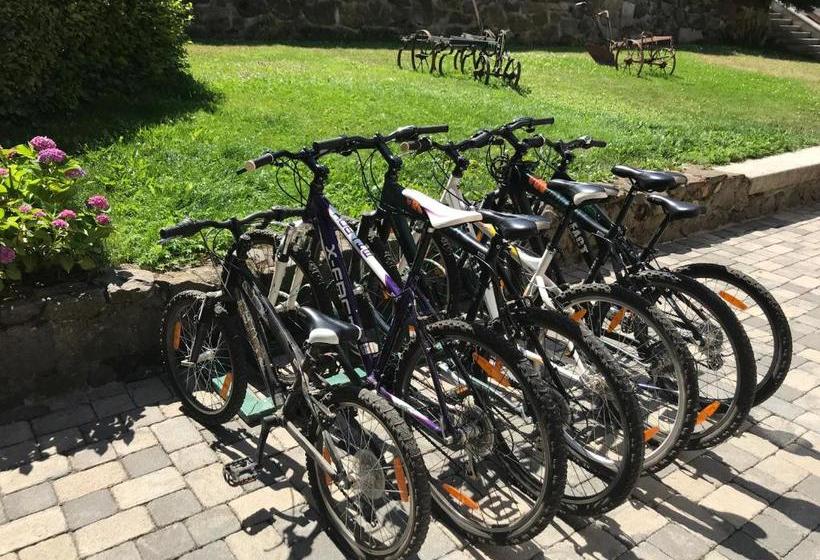 펜션 Dvůr Stráň