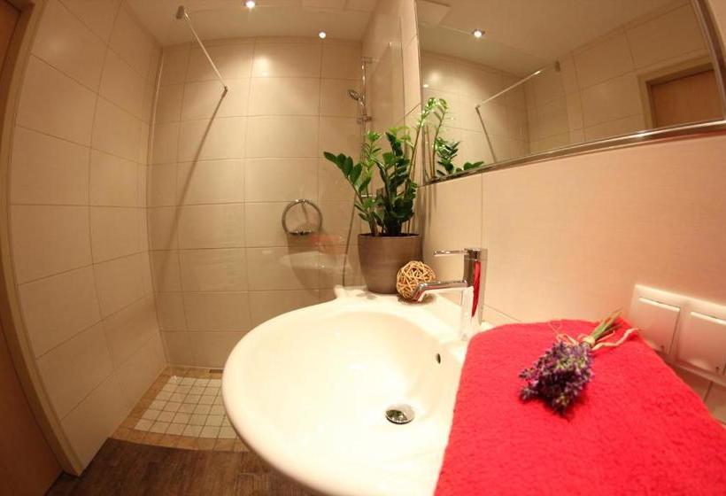 Пансион Gästehaus Pilz Schladming