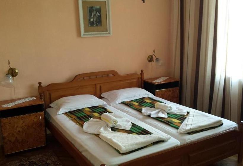 بنسيون Guest House Margarita