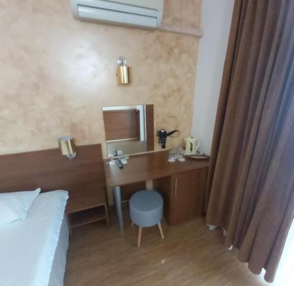 ペンション Guest House Skalite