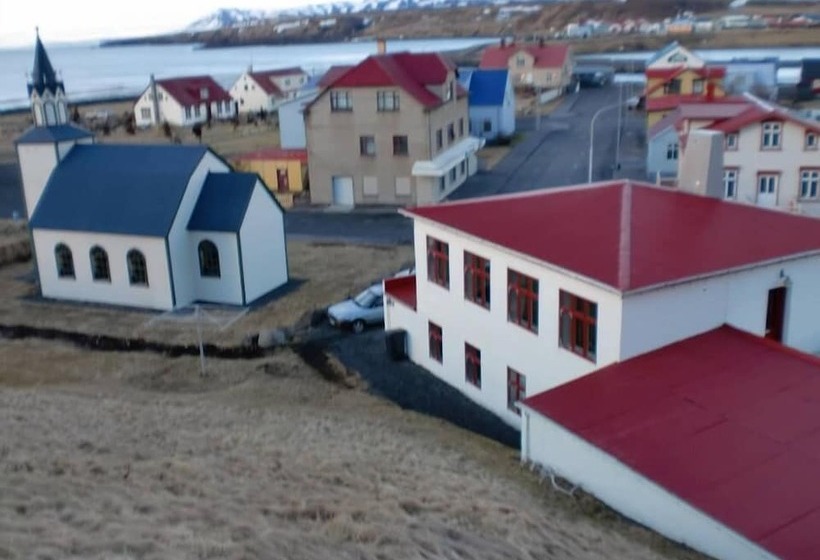 پانسیون Guesthouse Tilraun