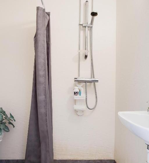 פנסיון Gula Huset