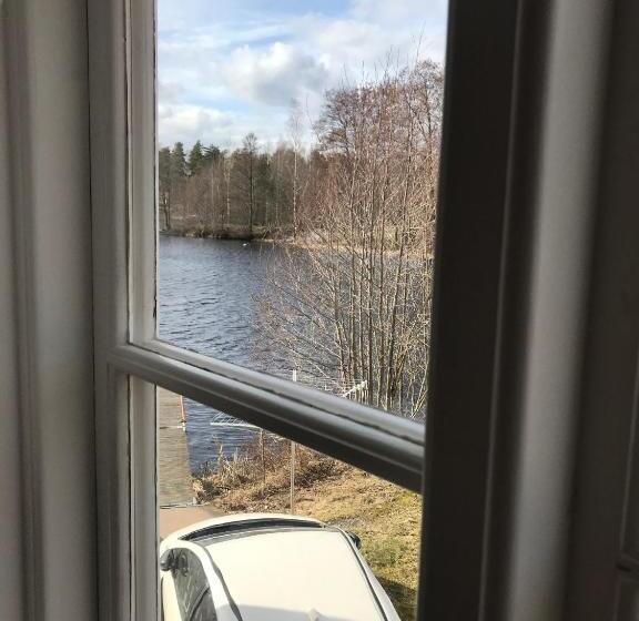 פנסיון Gula Huset