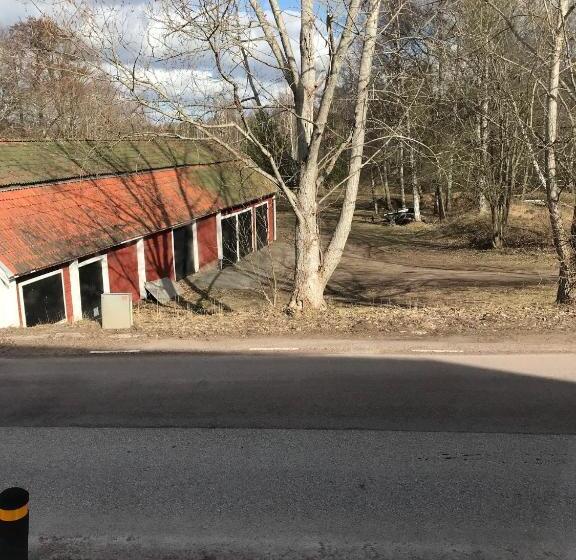 פנסיון Gula Huset