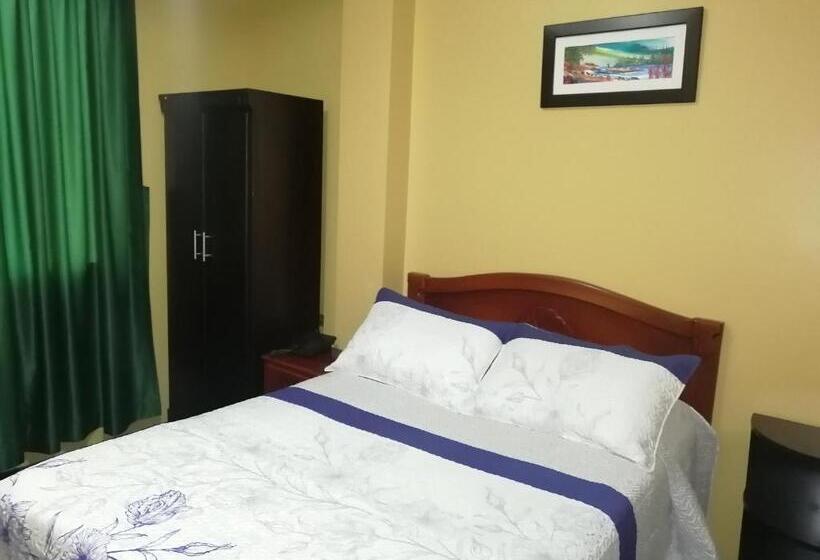 پانسیون Hostal Los Lirios