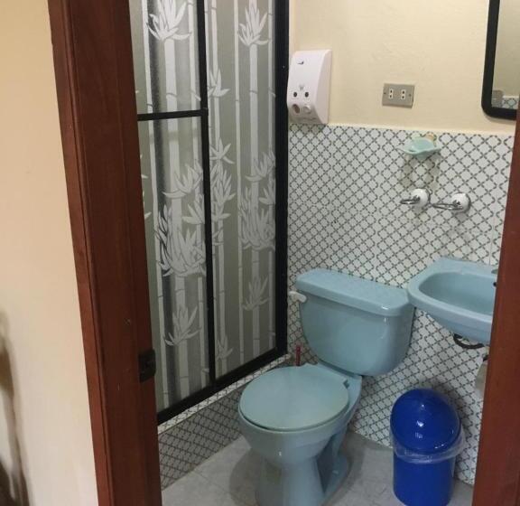 پانسیون Hostal Nathaly