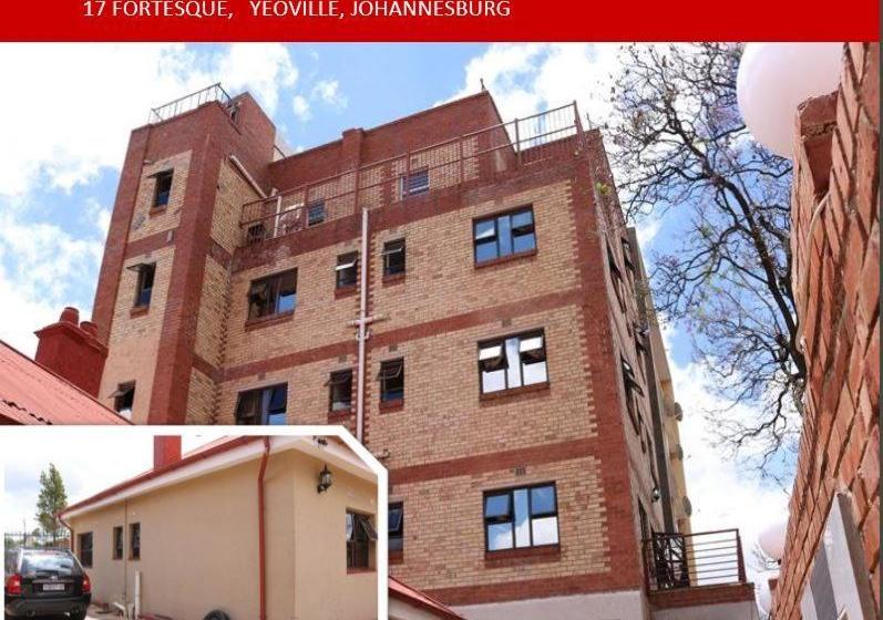 بنسيون Legacy Guest Lodge