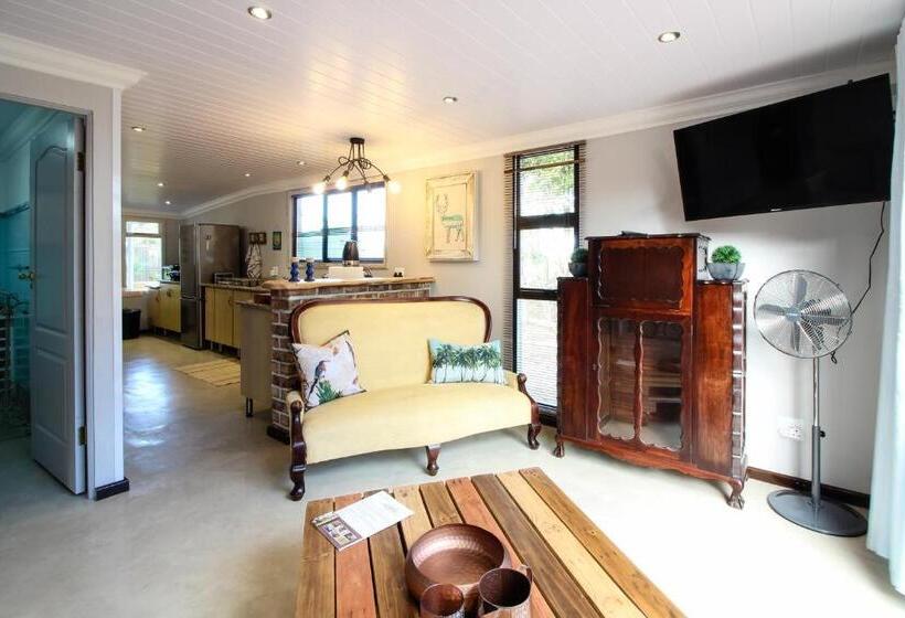 ペンション Lentelus Guesthouse